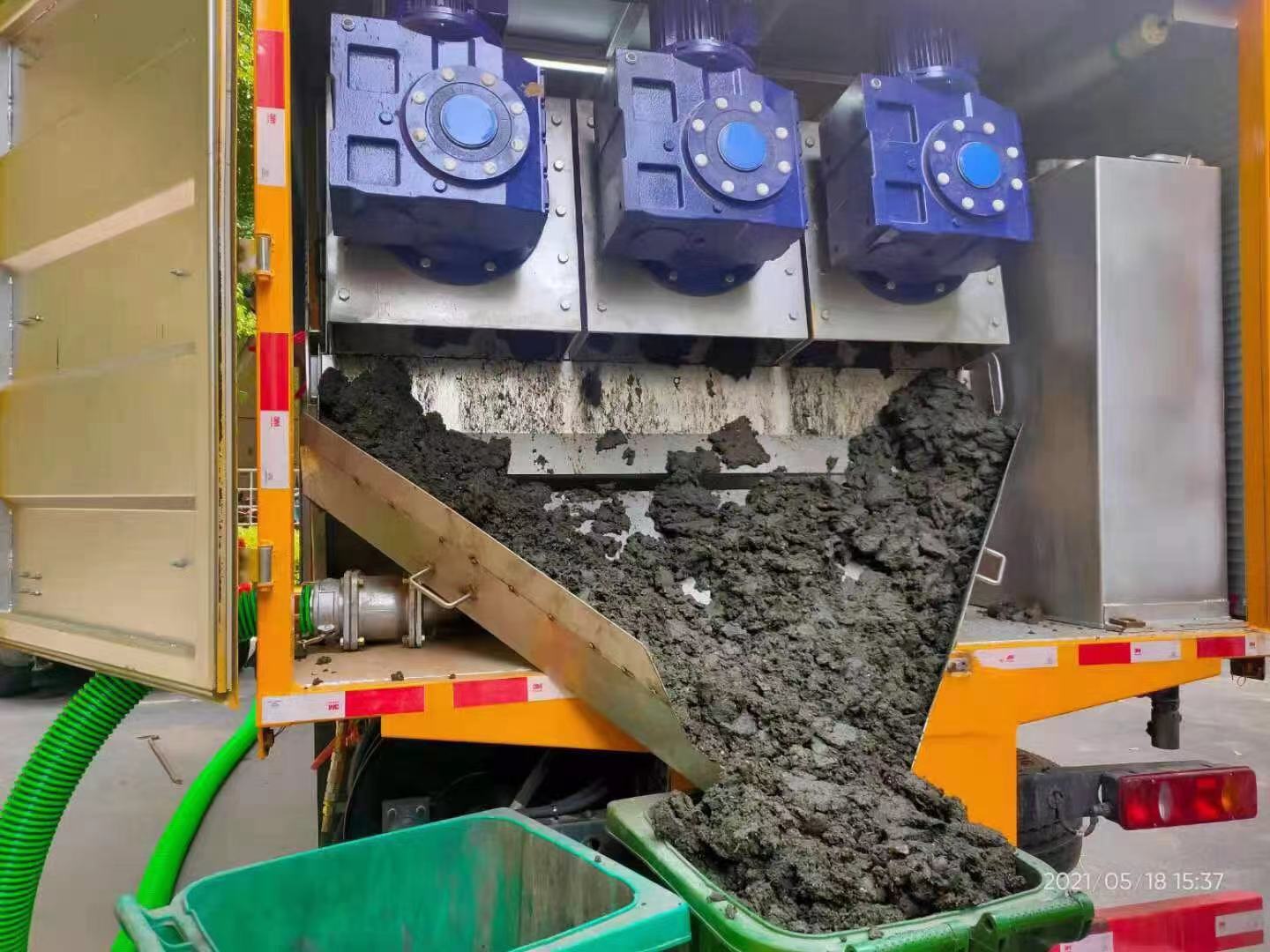 毛阳镇化粪池清掏城市维护站-泥浆净化干湿分离处理